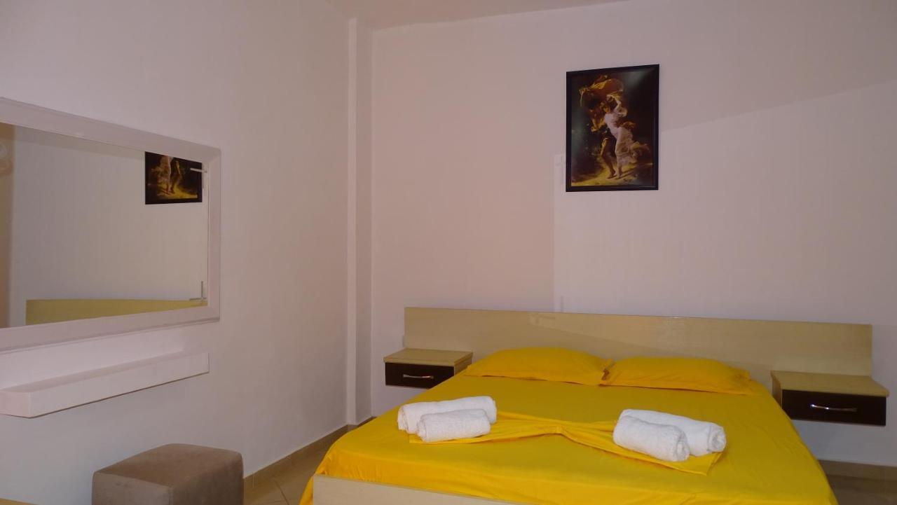 Hotel Arsenal Ksamil Exterior foto