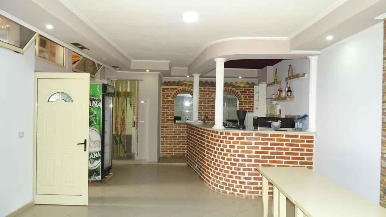 Hotel Arsenal Ksamil Exterior foto